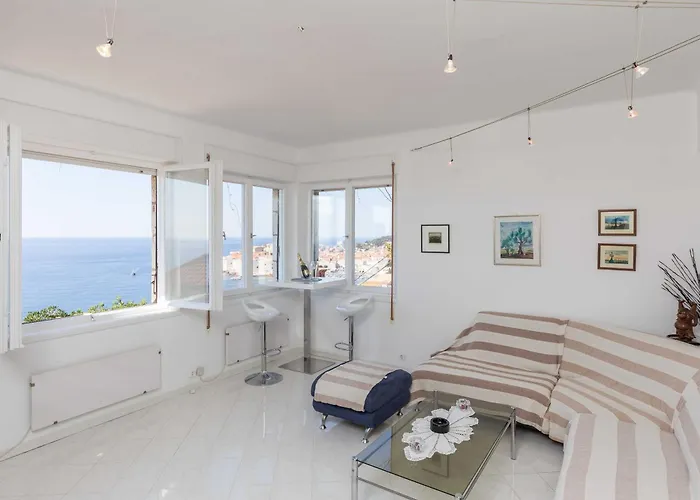 Apartment Rea